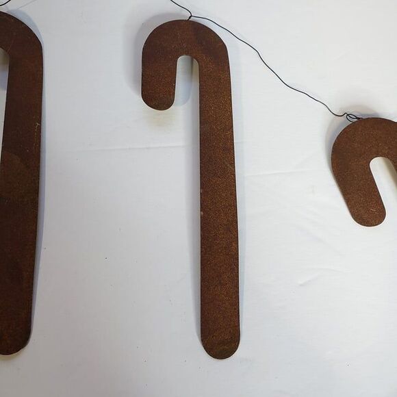 Primitive Christmas Decor Rusty Metal Candy Cane Garland Set of 4 Farmhouse - Picture 7 of 7
